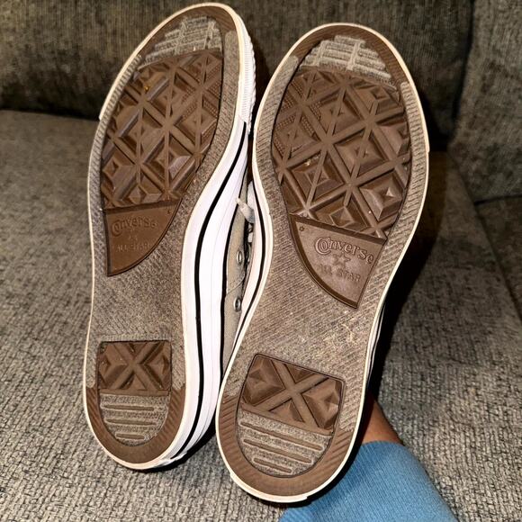 Converse All Star Sneakers Women’s 8 White Gray Canvas Low Top Lace-Up Shoes - Picture 5 of 6